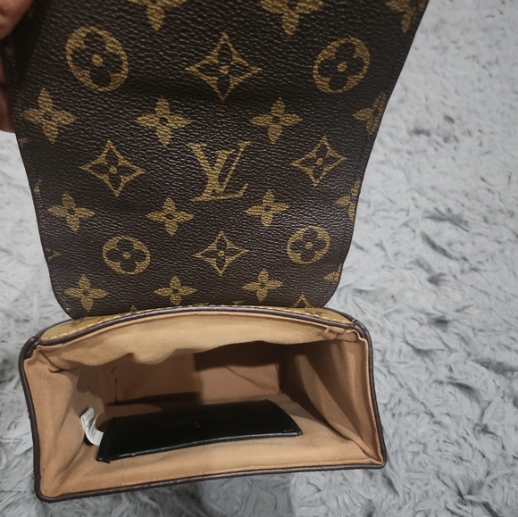 Cute Stylish Handbag - Picture 7 of 11